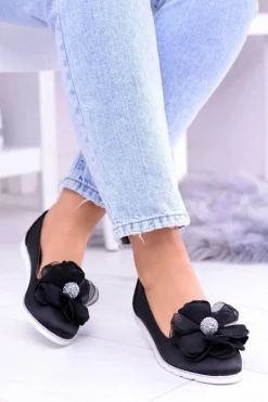 Aksamitne Baleriny Z Dużym Kwiatem Fumiko