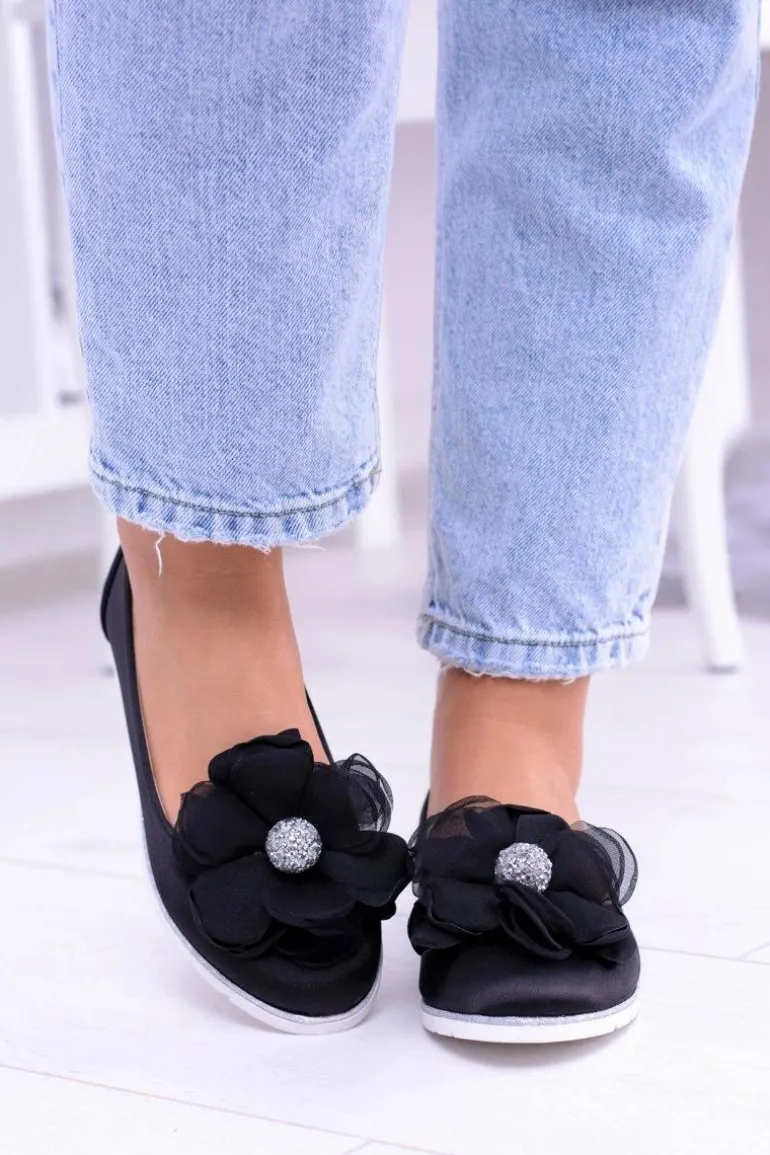 Aksamitne Baleriny Z Dużym Kwiatem Fumiko