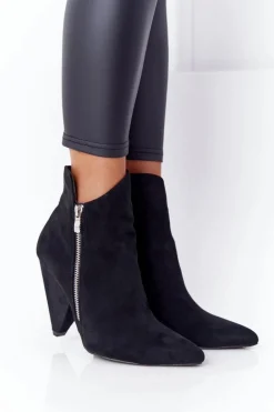 Asymetryczne Botki Na Obcasie Lu Boo Czarne