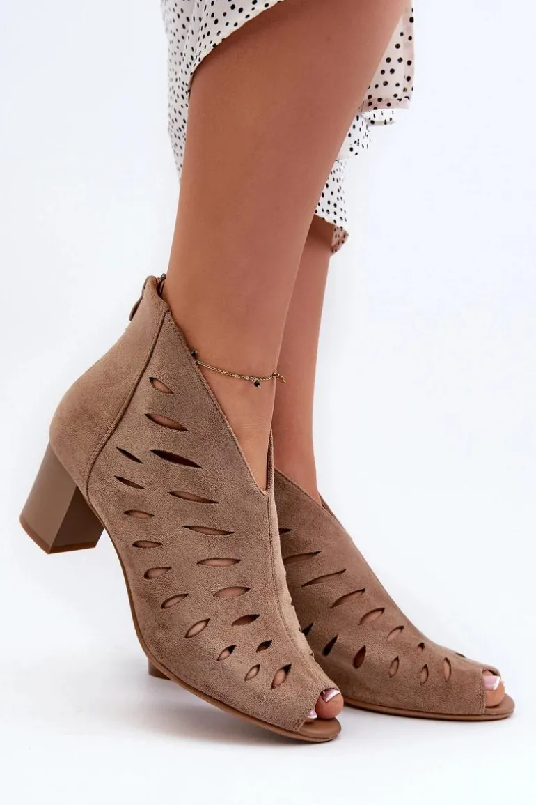 Ażurowe Botki Damskie Eko Zamszowe Na Słupku Z Odkrytymi Palcami Beżowe Timalre