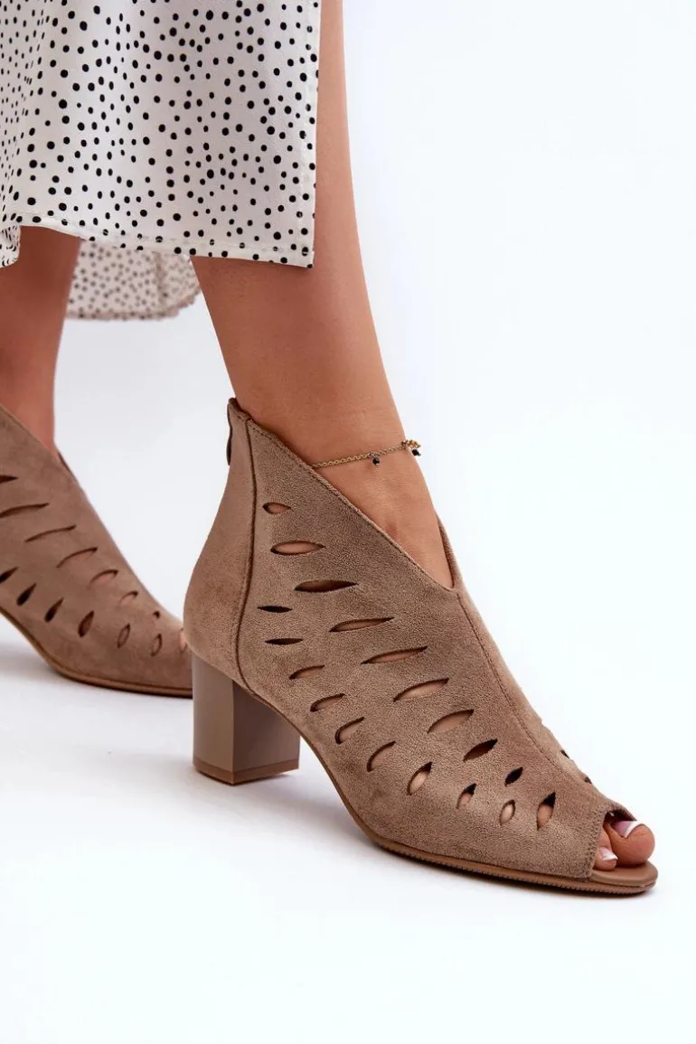 Ażurowe Botki Damskie Eko Zamszowe Na Słupku Z Odkrytymi Palcami Beżowe Timalre