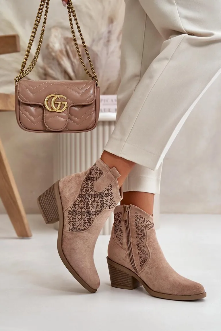 Ażurowe Botki Kowbojki Na Zamek Eko Zamszowe Beżowe S.Barski HY42-944