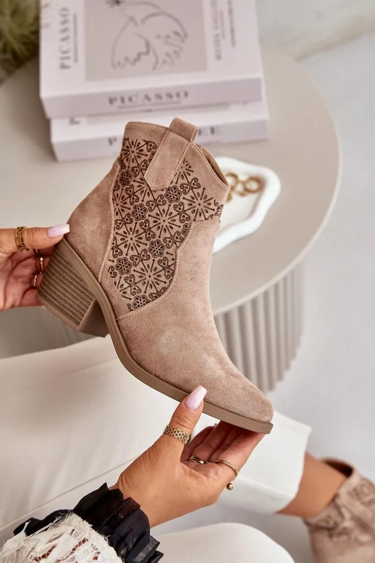 Ażurowe Botki Kowbojki Na Zamek Eko Zamszowe Beżowe S.Barski HY42-944