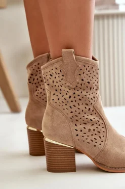 Ażurowe Botki Na Słupku Z Eko Zamszu Zapinane Na Zamek Ciemnobeżowe Sevana