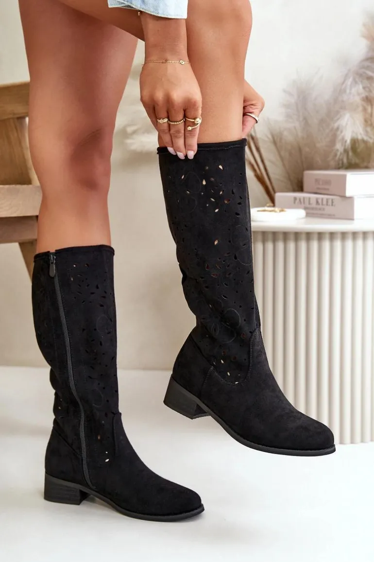 Ażurowe Kozaki Damskie Na Niskim Obcasie Eko Zamszowe Zapinane Na Zamek Czarne Orchides