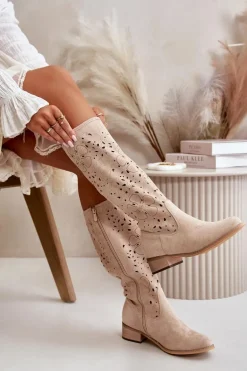 Ażurowe Kozaki Damskie Na Niskim Obcasie Eko Zamszowe Zapinane Na Zamek Jasnobeżowe Orchides