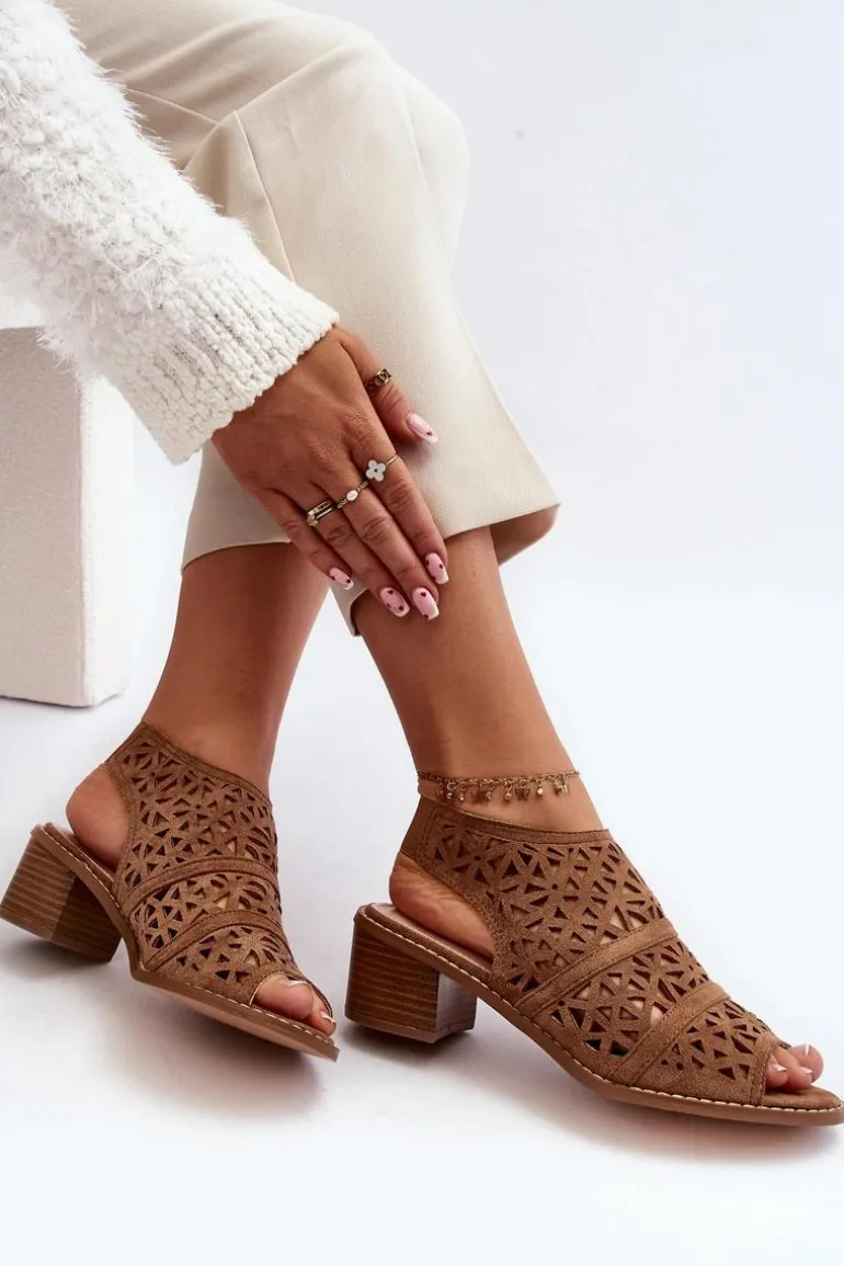 Ażurowe Sandały Na Obcasie Brązowe Serapina
