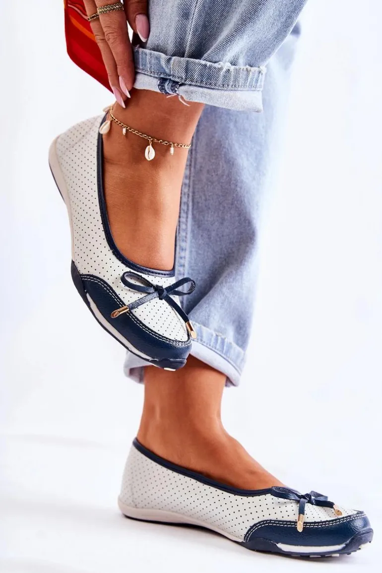 Ażurowe Skórzane Baleriny Biało-Granatowe Erdola