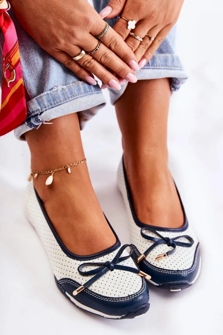 Ażurowe Skórzane Baleriny Biało-Granatowe Erdola