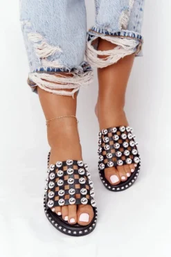 Ażurowe Skórzane Klapki Z Dżetami Czarne Alana