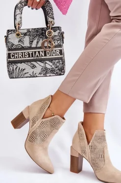 Ażurowe Zamszowe Botki Na Obcasie Jasnobeżowe Leanna