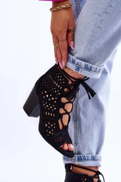 Botki Ażurowe Na Obcasie Czarne Letya