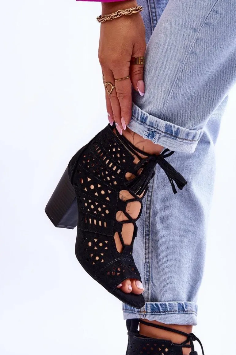 Botki Ażurowe Na Obcasie Czarne Letya