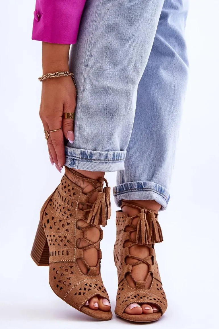 Botki Ażurowe Na Obcasie Camel Letya