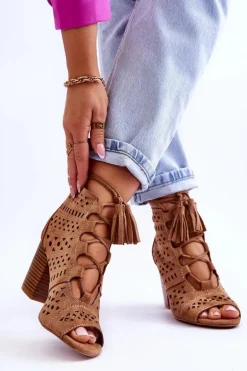 Botki Ażurowe Na Obcasie Camel Letya