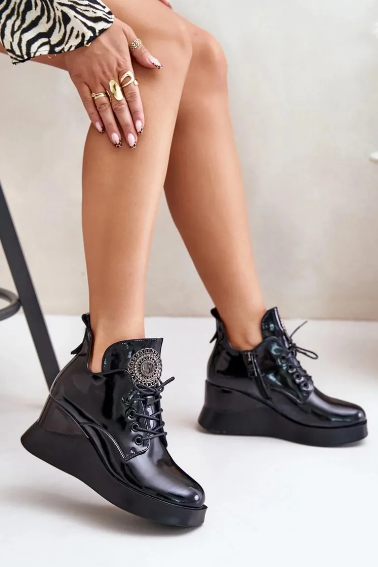 Botki Damskie Lakierowane Na Koturnie Ocieplane Vinceza 66706 Czarne