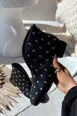 Botki Damskie Na Delikatnym Obcasie Ze Srebrnym Zdobieniem Czarne Rosalind