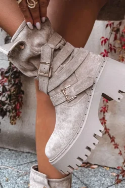 Botki Damskie Na Masywnym Obcasie Z Klamrami I Paskiem Beżowe Nerelisa