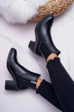 Botki Damskie Na Obcasie Z Dżetami Czarne Rhythmic