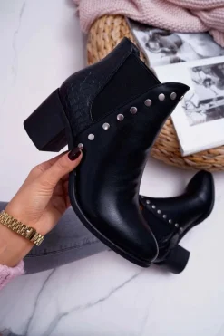 Botki Damskie Na Obcasie Z Gumkami Czarne Vista