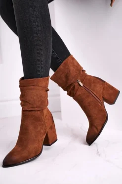 Botki Damskie Na Słupku Eko-Zamsz Camel Up Side