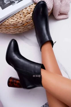 Botki Damskie Na Słupku Laura Messi Skórzane Czarne 2056