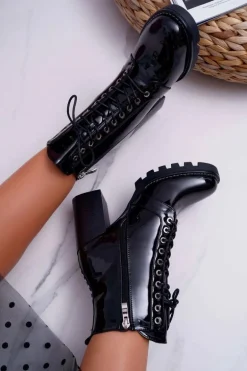 Botki Damskie Na Słupku Lakierowane Czarne Insist