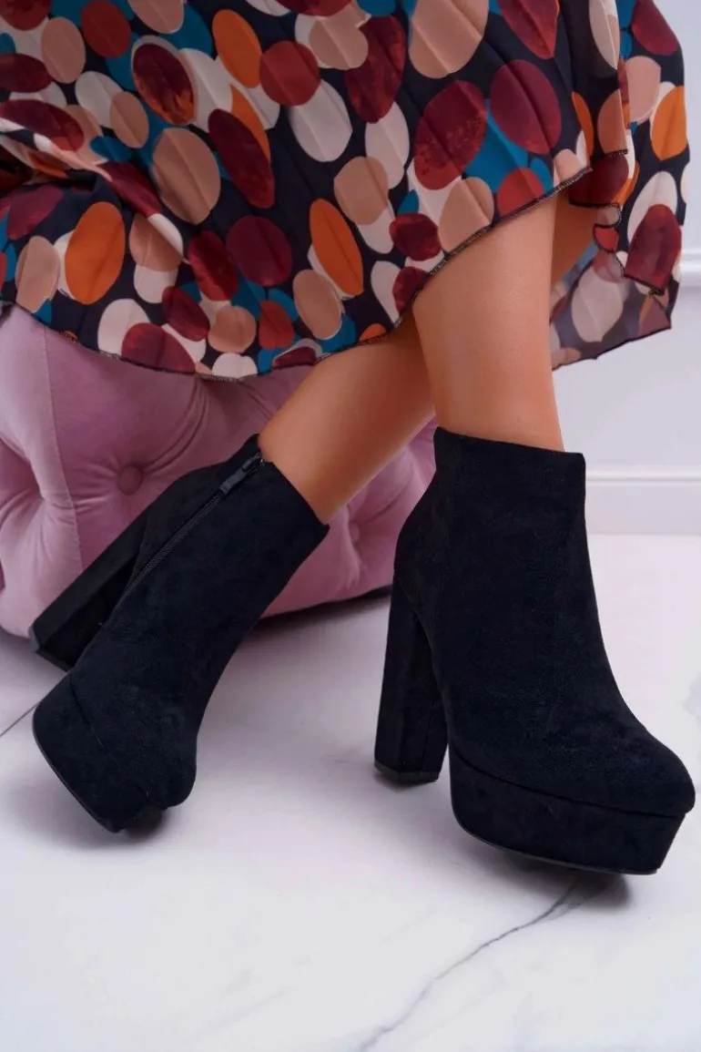 Botki Damskie na Słupku Platformie Zamszowe Czarne Celinne