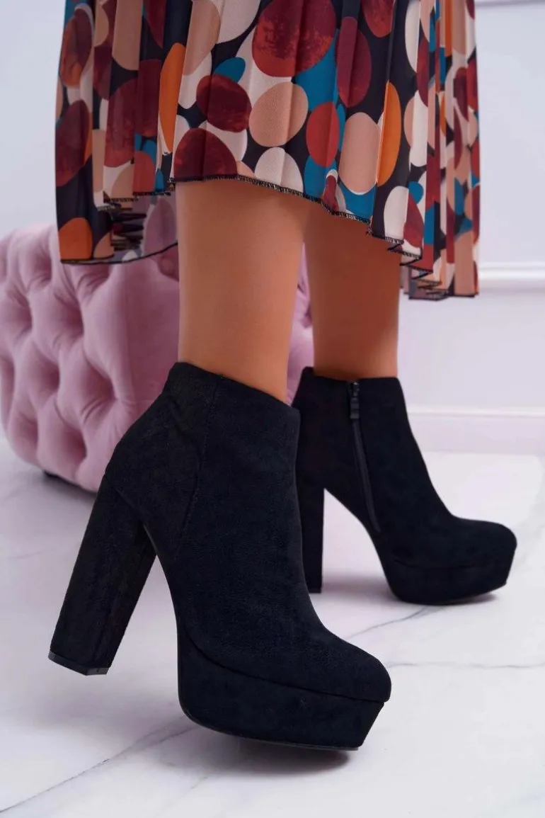 Botki Damskie na Słupku Platformie Zamszowe Czarne Celinne