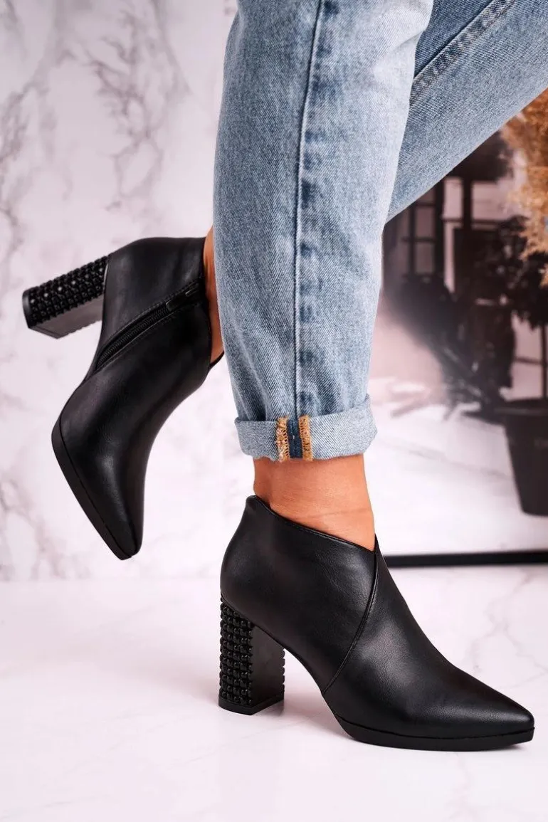 Botki damskie na słupku Sergio Leone czarne BT497