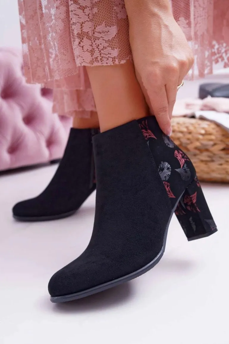 Botki Damskie Na Słupku Sergio Leone W Różowe Kwiaty Folk Czarne Eros2