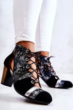 Botki Damskie Na Słupku Skórzane Maciejka Wiosenne 03938-01 Czarne