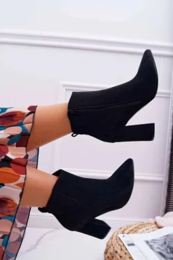 Botki Damskie Na Słupku W Szpic Zamszowe Czarne Summe