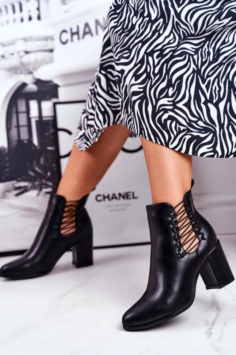 Botki Damskie Na Słupku Wsuwane Z Gumkami Czarne Vibo