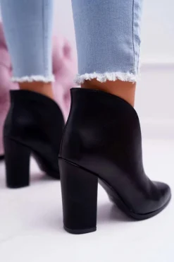 Botki Damskie Na Słupku Wsuwane z Wycięciami Czarne Mantana
