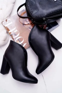 Botki Damskie Na Słupku Wsuwane z Wycięciami Czarne Mantana