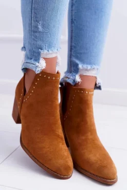 Botki Damskie Na Słupku Wsuwane z Wycięciami Camel ManiMani