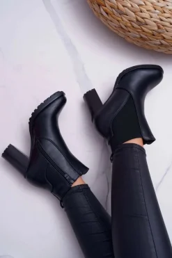 Botki Damskie Na Słupku z Zamkiem Czarne Beloved