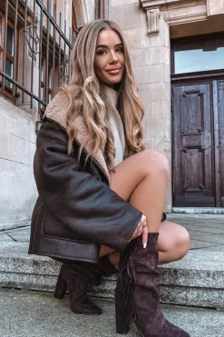 Botki Damskie Na Słupku Z Frędzlami I Marszczeniem Ocieplane Czekoladowe Darlina