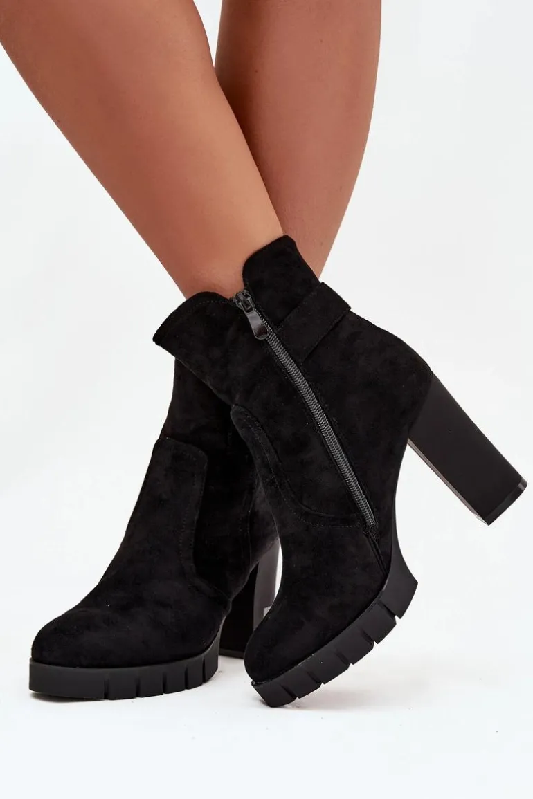 Botki Damskie Na Słupku Z Klamrą Ocieplane Czarne Selisse