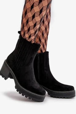 Botki Damskie Na Słupku Z Eko Zamszu Ocieplane Czarne Nevitas