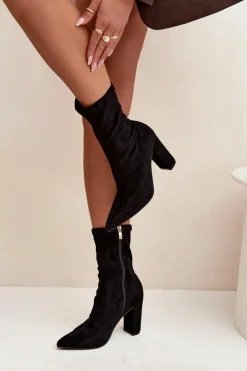 Botki Damskie Na Słupku Z Przeszyciami Czarne Rosivelle