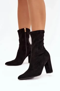 Botki Damskie Na Słupku Z Przeszyciami Czarne Rosivelle