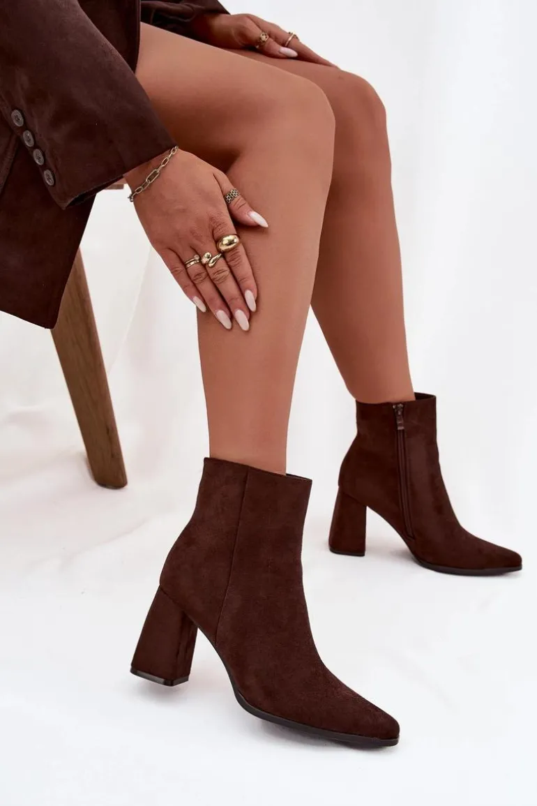 Botki Damskie Na Słupku Z Eko Zamszu Czekoladowe Inessa