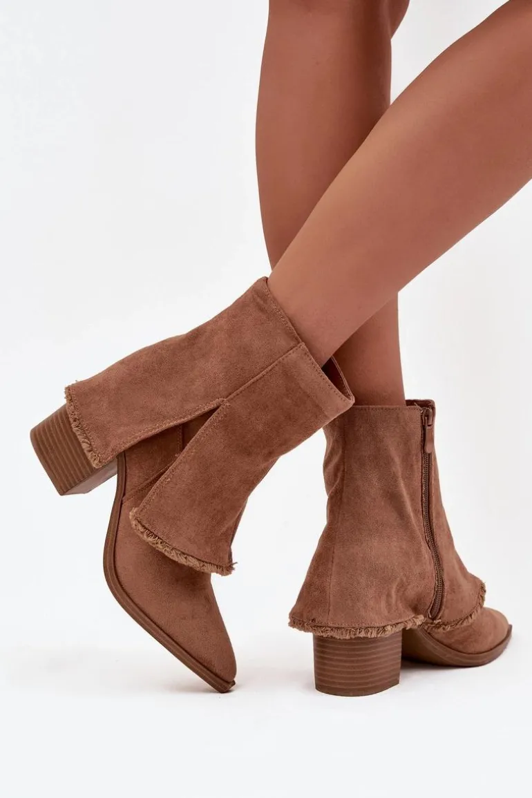 Botki Damskie Na Słupku Z Wywiniętą Cholewką Jasnobrązowe Idalia