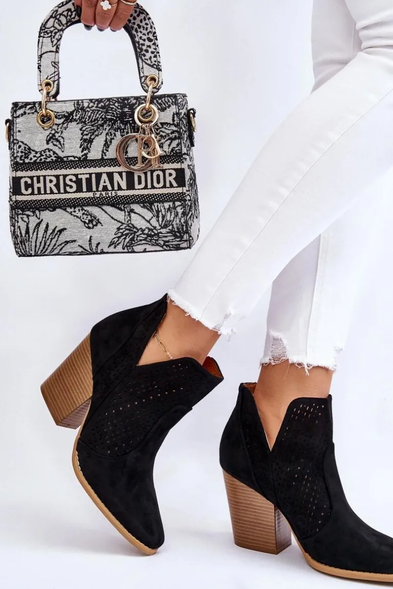 Botki Damskie Na Słupku Zamszowe Ażurowe Czarne Shades