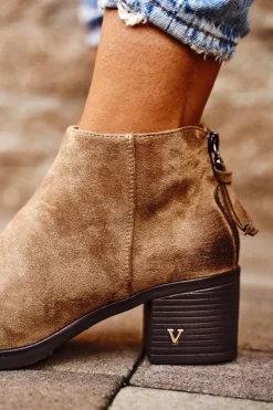 Botki Damskie Na Słupku Zamszowe Beżowe Volares