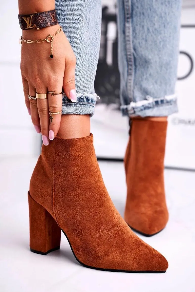 Botki Damskie na Słupku Zamszowe Camel Sharks