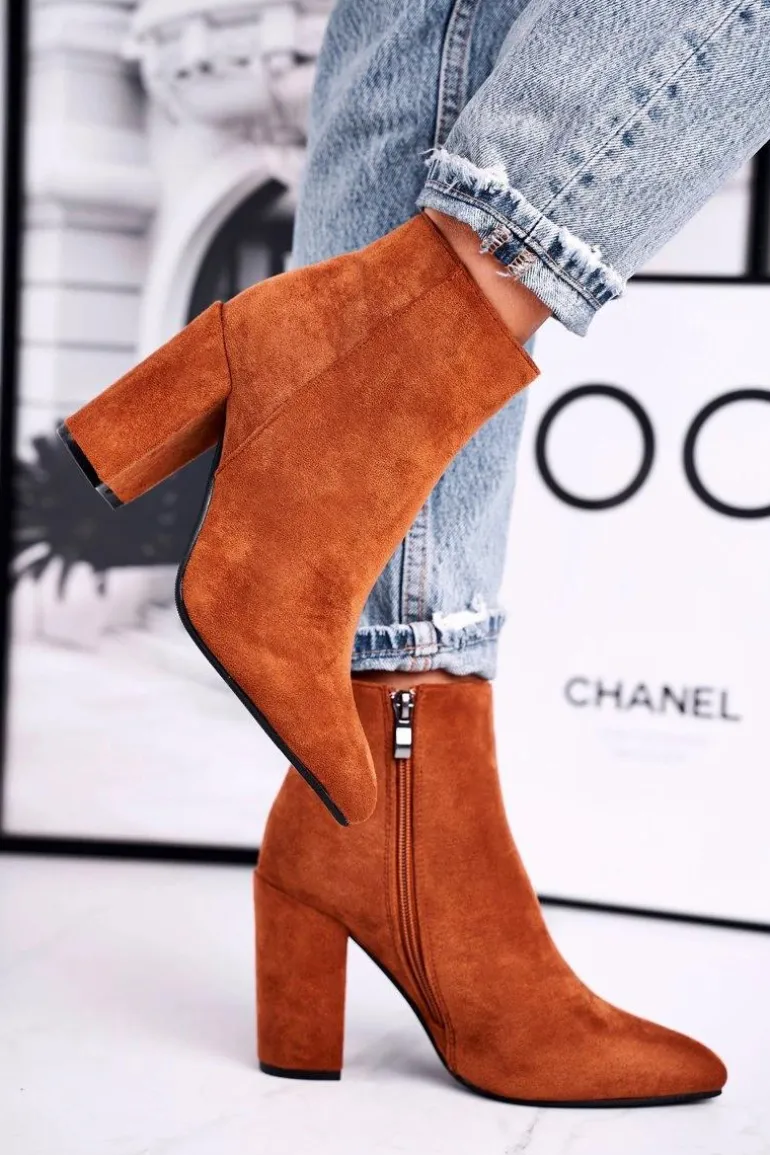 Botki Damskie na Słupku Zamszowe Camel Sharks