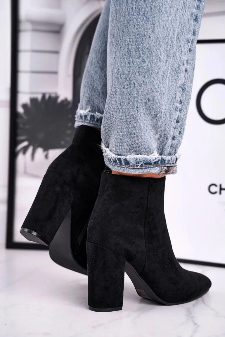 Botki Damskie na Słupku Zamszowe Czarne Sharks